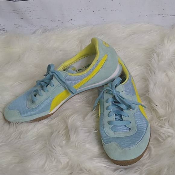 Puma Shoes - Vintage Puma sz 9